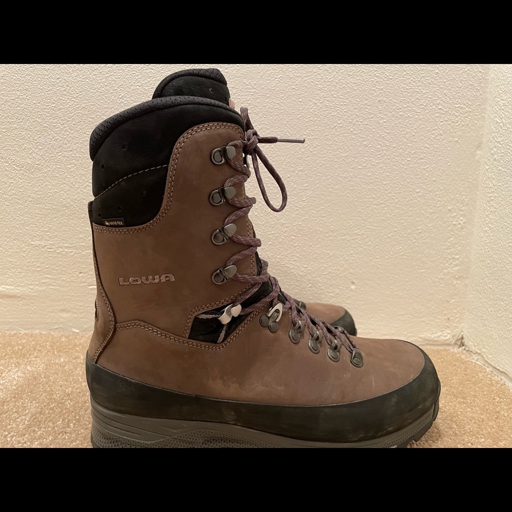 Mens Lowa Tibet Hi GTX Gore-Tex Mountain Hunting Boots Size 12 US / 46 EU